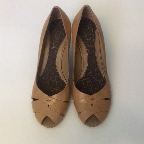 NWOT Kenneth Cole Reaction leather wedge shoe - Picture 7 of 12